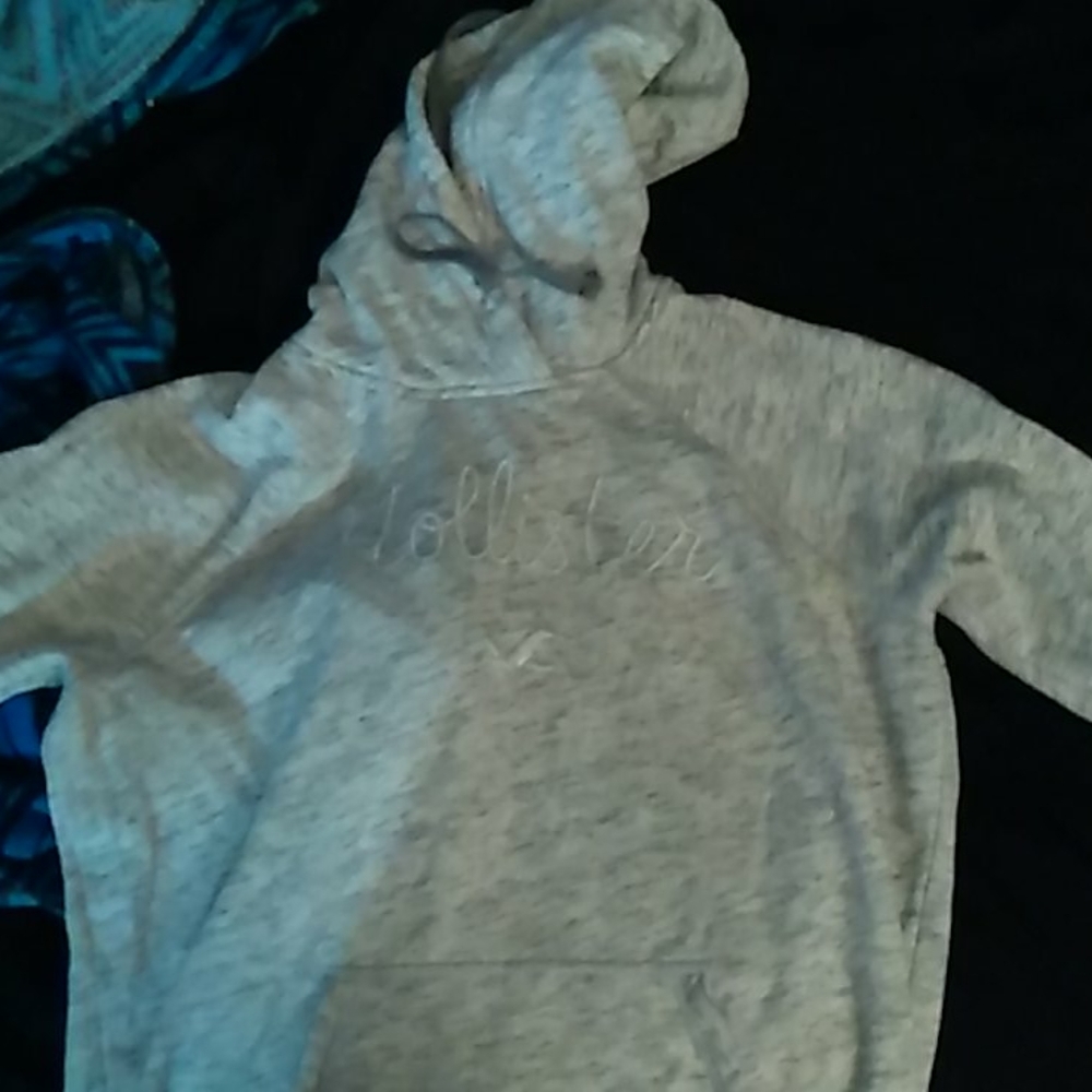Hollister hoodie
